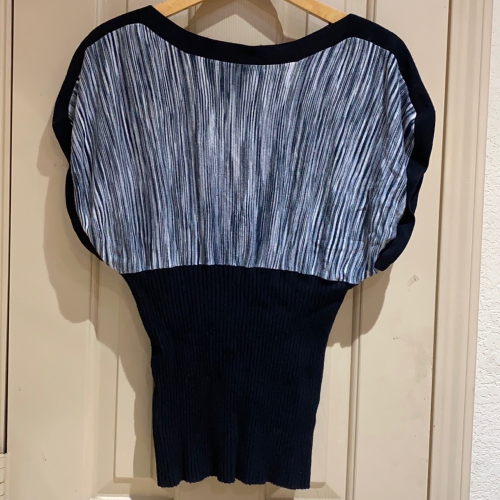 Bellini blouse size XL